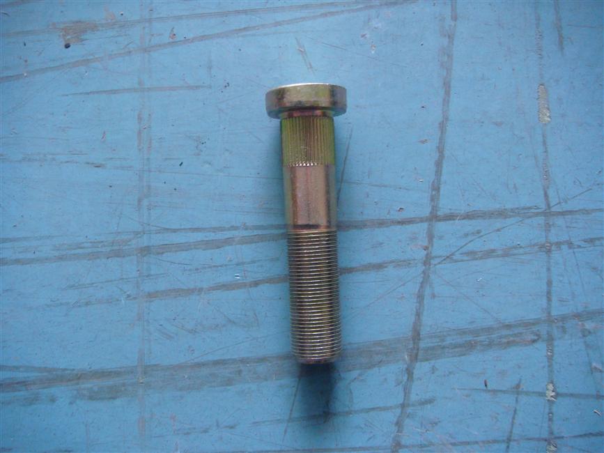 Rear wheel bolts, 24NS19N-00005