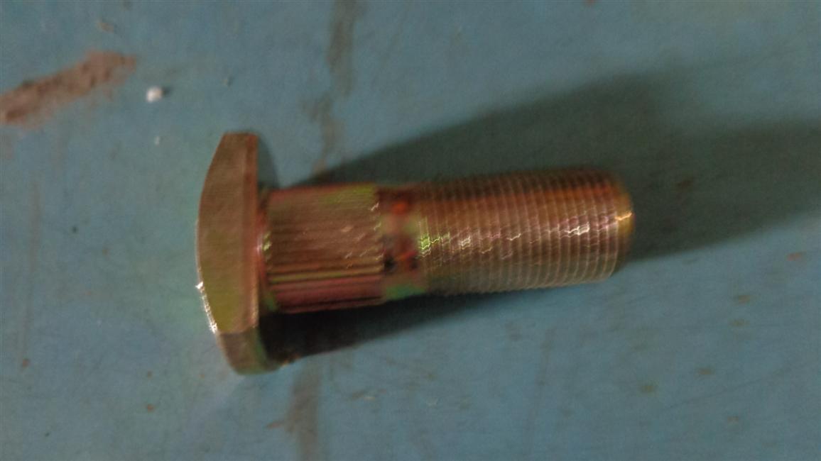 车轮螺栓-右,24FS50B-00005