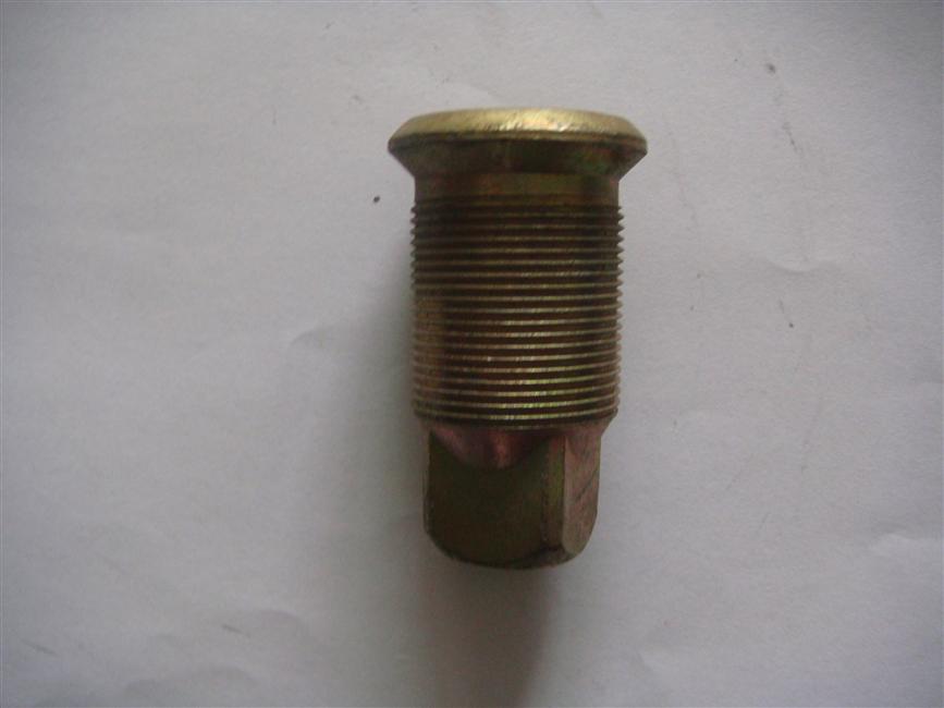 Right rear tire nut, 24BRS04R-00005