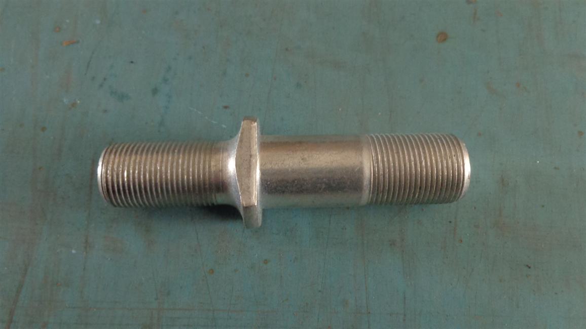 Left rear wheel bolt, 24NS01A-00005-2