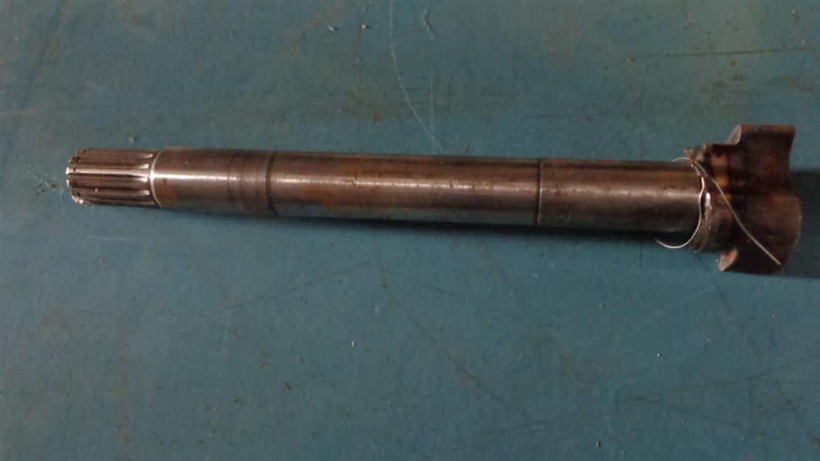 Camshaft-rear right brake, 24ZS13J-00005