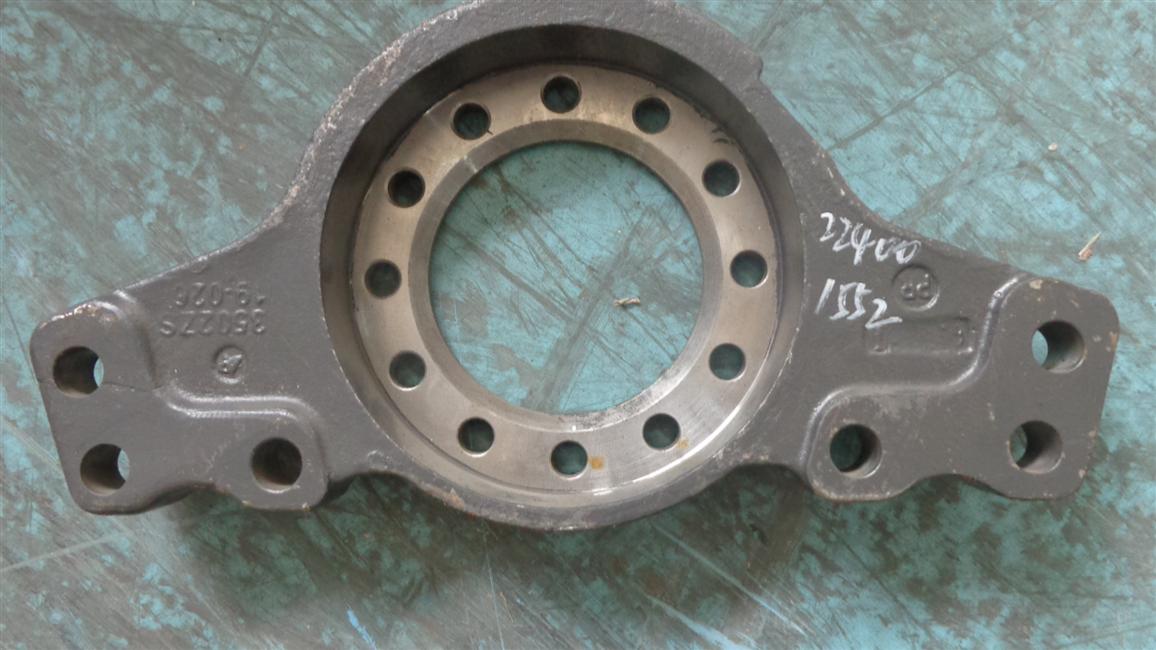 Left brake base plate-disc type, 24ZS59F-00005