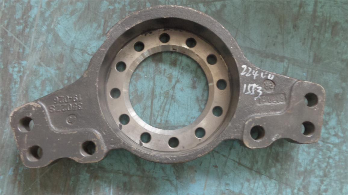 Right brake base plate-disc type, 24ZS59F-00005-1