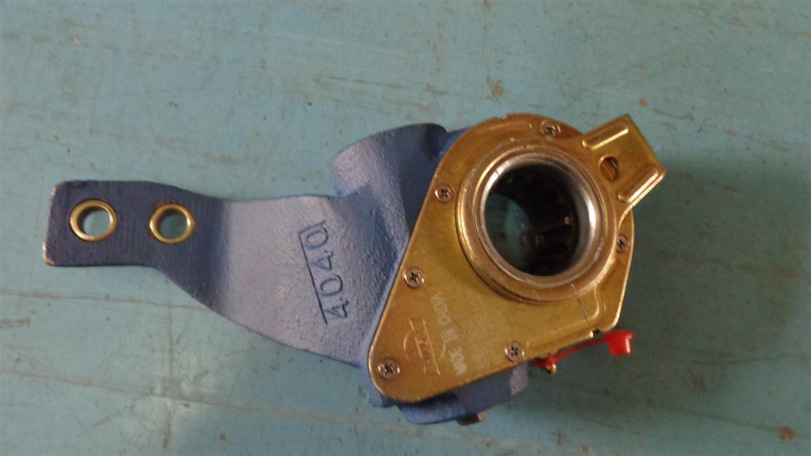 Left brake clearance automatic adjustment arm assembly, 24NS54-00005-1