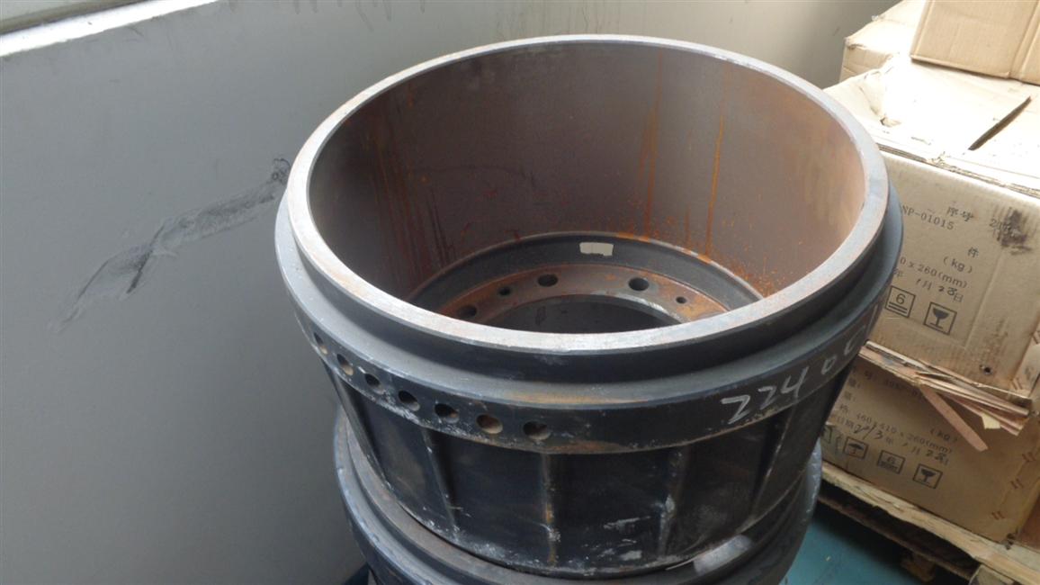 Rear brake drum, 24NS19N-00005