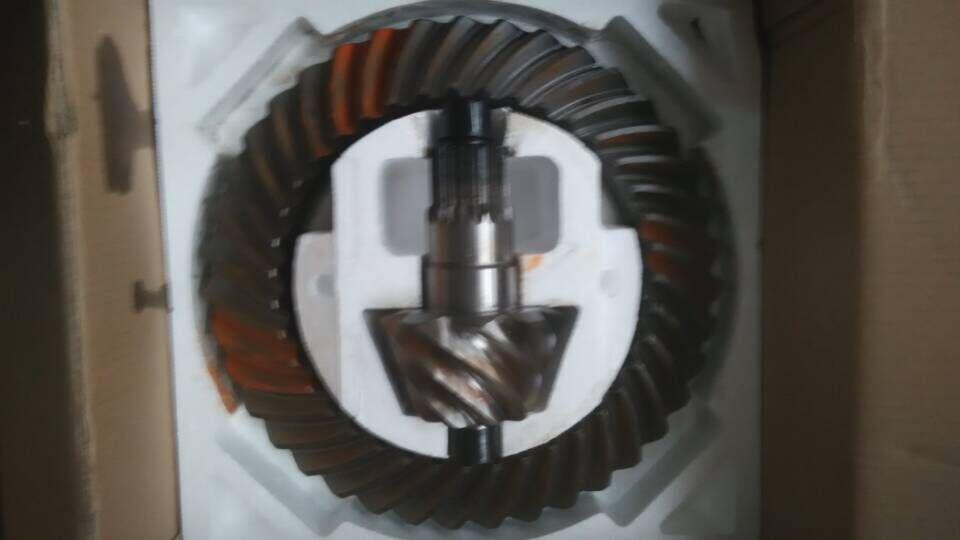 Rear axle main driven bevel gear (i=4.33), 24FS30R-00005
