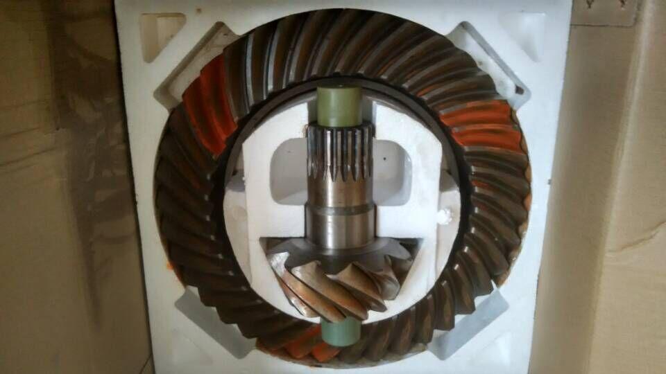 Rear axle main driven bevel gear, 24ZS42N-00005