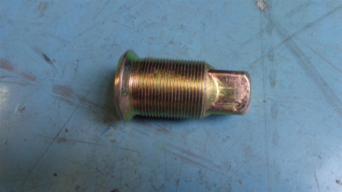 Задний внутренний орех левого колеса 31N-04053-B