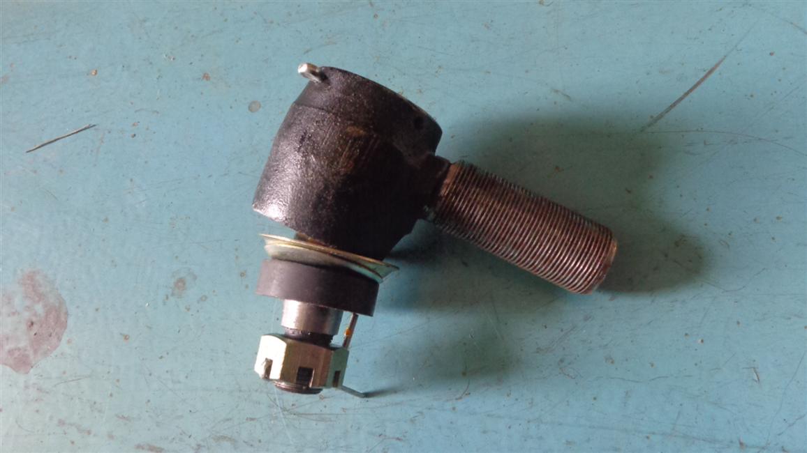 Left tie rod joint assembly 3303B14-059