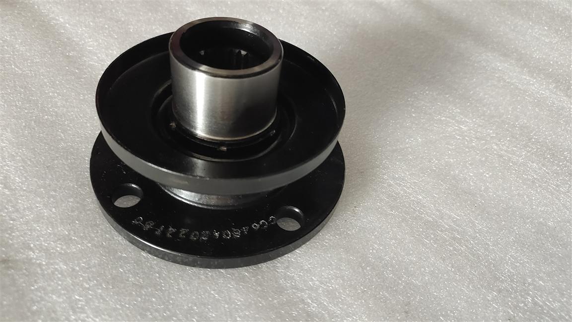 Active gear flange assembly, universal CRRC axle-1