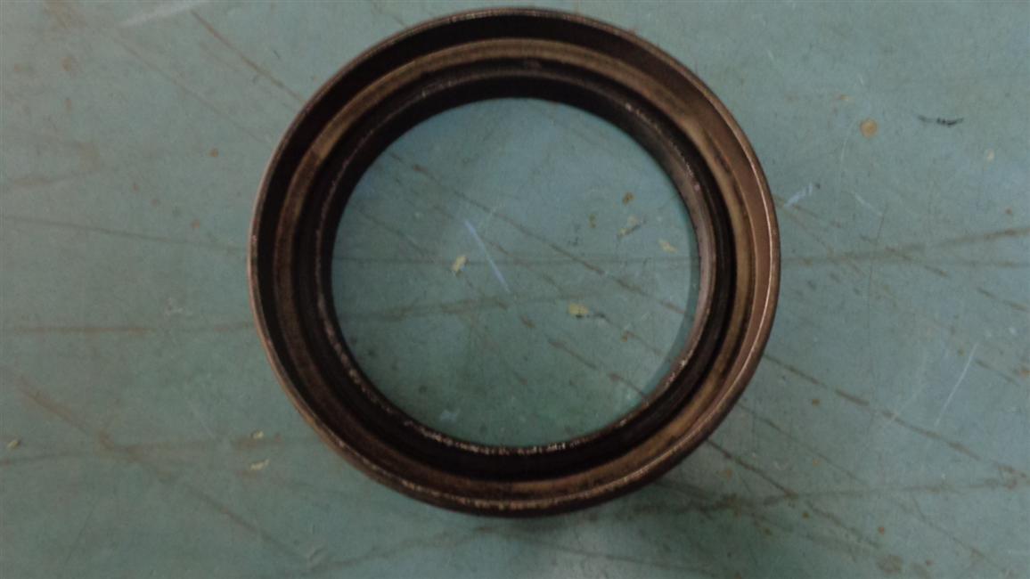 Rear hub oil seal, MC13175DFAAC11 370