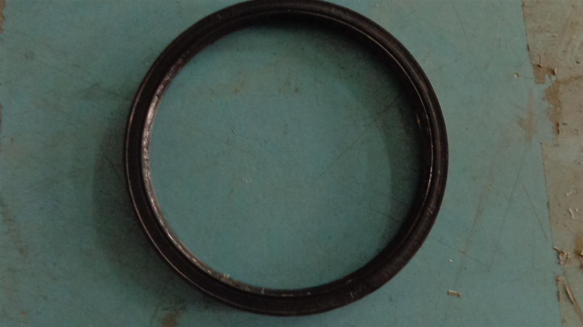 Rear hub oil seal assembly, 2400005-ZQ20J-1