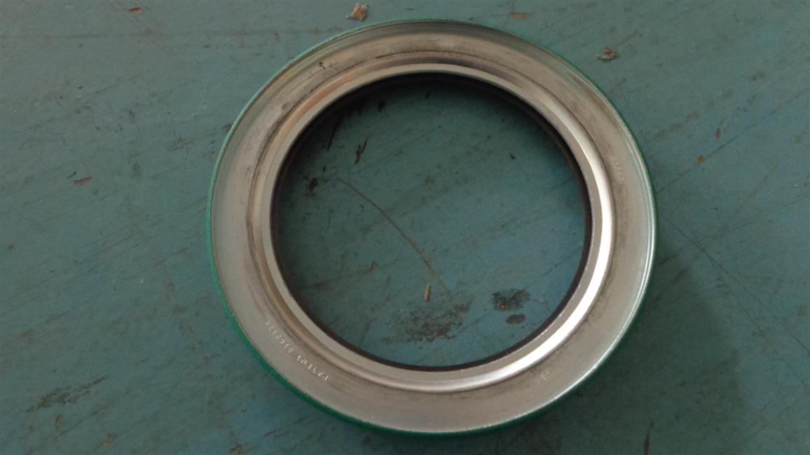 Rear hub oil seal, JY24F31P2-8WS1K-XMQ5-1