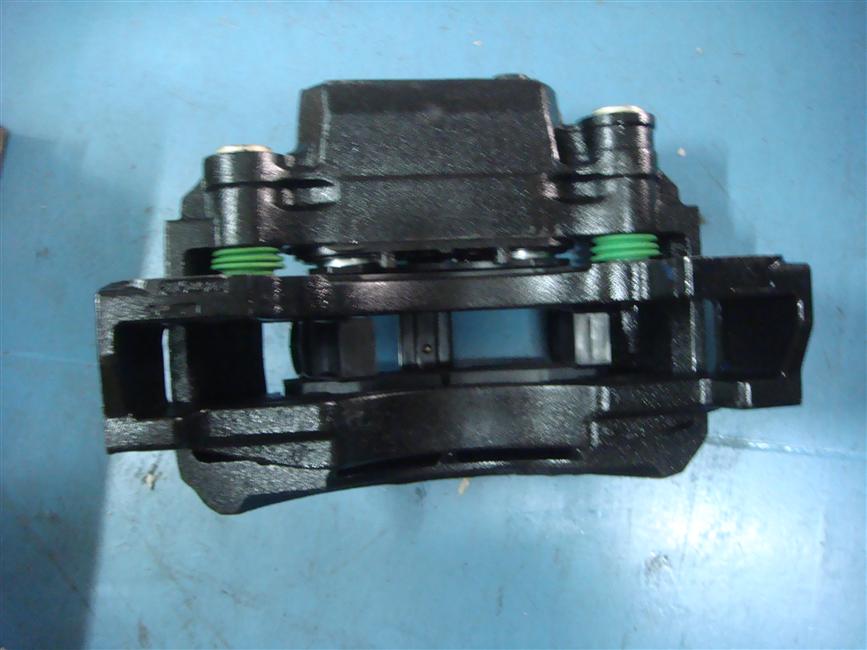 Left disc brake assembly, YF22.5, 24NS57P-00005