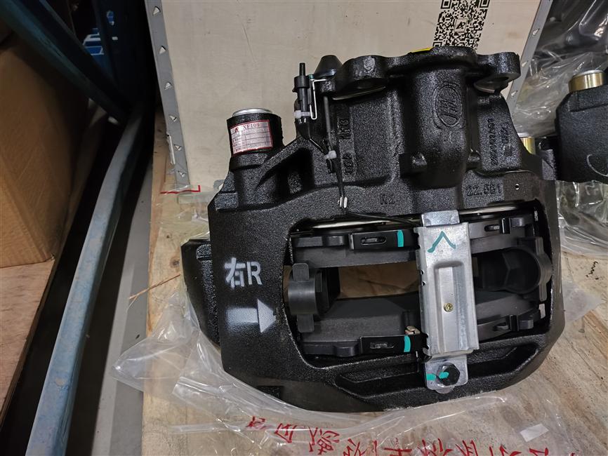 Right disc brake assembly, constant force 22.5, 2400005-NQ59C