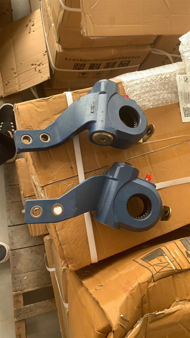 Back right automatic adjustment arm (24T), BRD2, 224100558-1