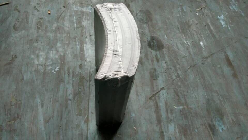 Rear drum brake pads (unit set, 1 set of 4 pieces), 12 holes, plate thickness 15,220*15*200