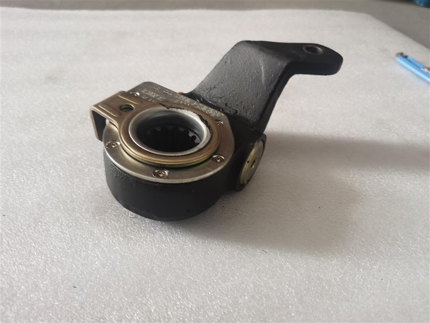 Front right automatic adjustment arm assembly (14T), BRD, 224200897-1