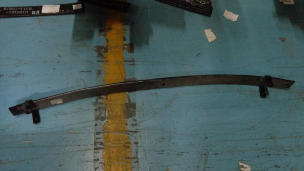 La troisième pièce de ressort de feuille d'acier avant, 229100110/229100130