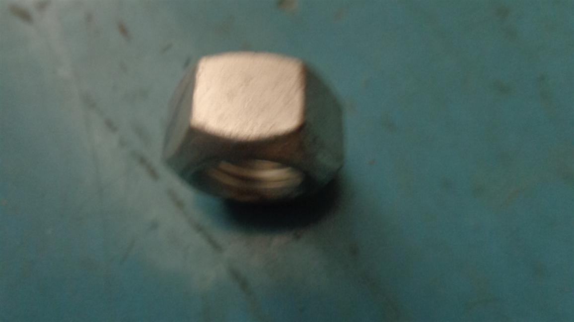 Self-locking nut 0.75