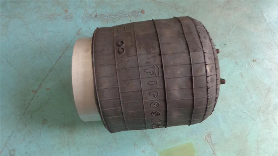 Front airbag assembly, KMF0902K