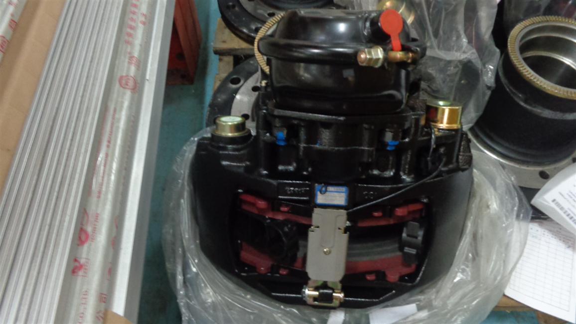 Left brake caliper (domestic), VIE22.5, F75D802