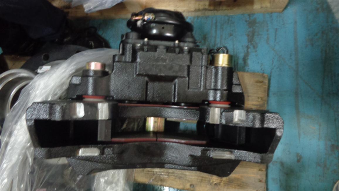 Left brake caliper (domestic), VIE22.5, F75D802-1