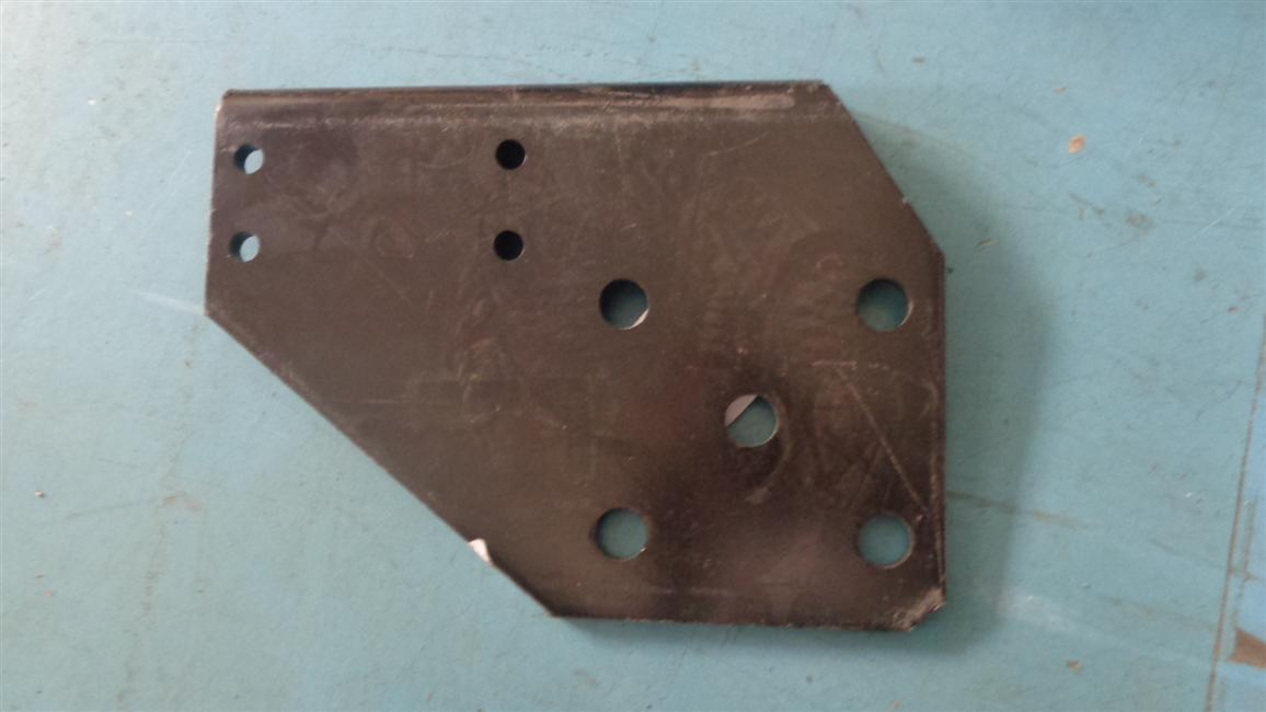 Stabilization rod bracket plate (right), JR-65F-01-18-1