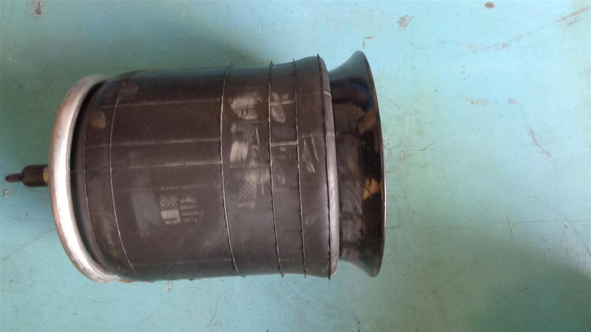 Air spring assembly, R110B252 integral airbag