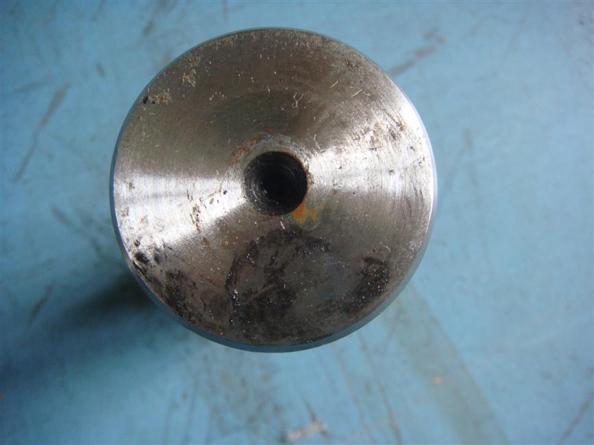 Steering joint center shaft, F65D801