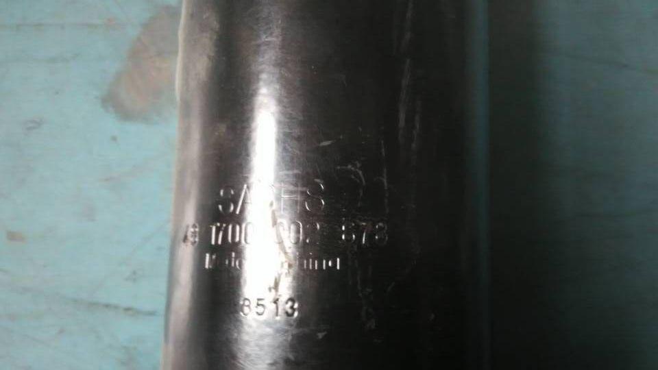 Shock absorber assembly, 50, 225, double hanging ring