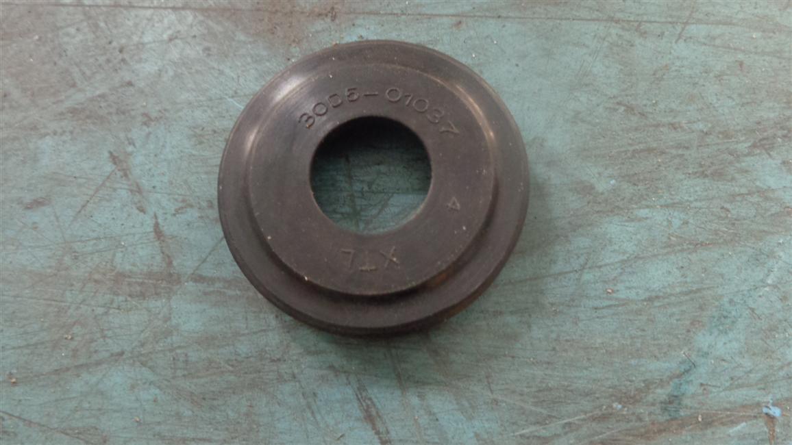 Oil seal assembly-lower end of main pin, 30JS14M-00005-1
