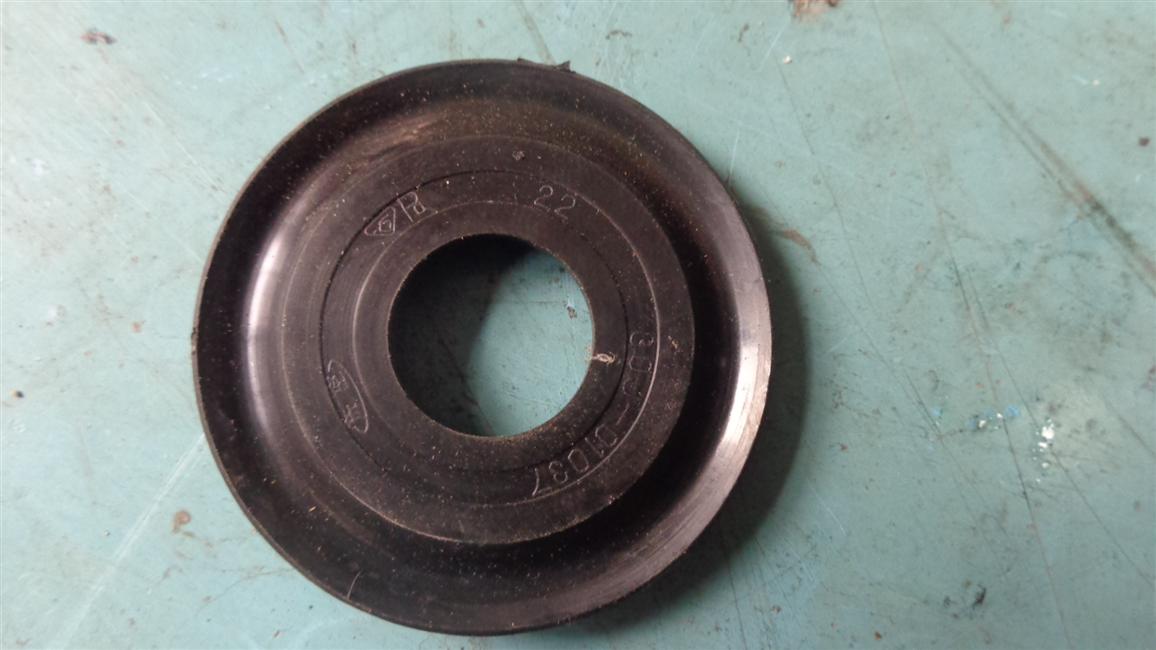 King pin plug cover assembly, 30JS18Y-00005-1