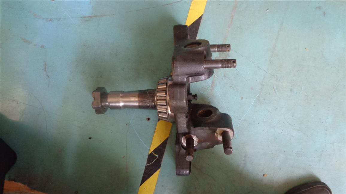 Left knuckle assembly, 30JS50G-00005-2