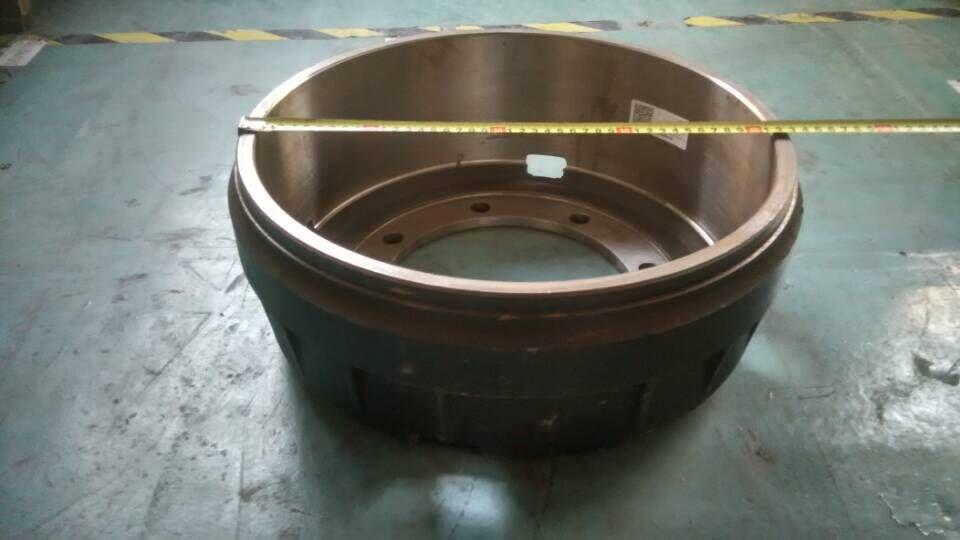 Front brake drum, 30JS14M-00005