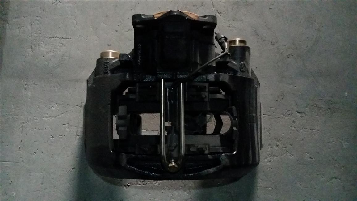 Left disc brake assembly, VIE19.5, 30JS15F-00005