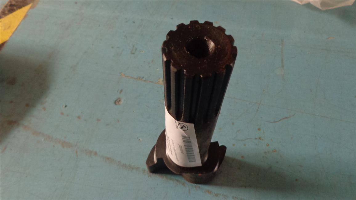 Front left brake camshaft, 30NS30W-00005-1