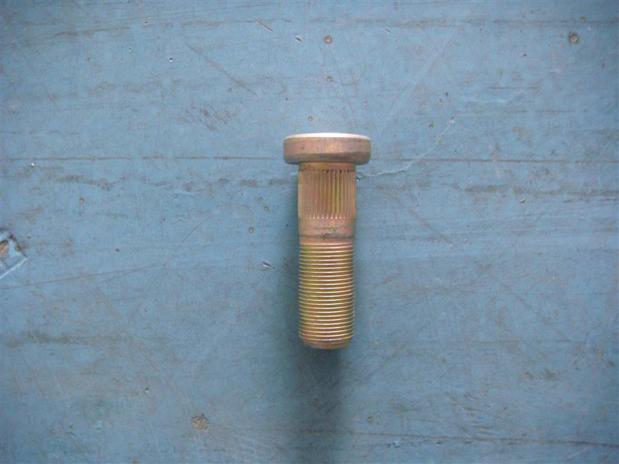 болты передних колес, 30NZS01P-00005