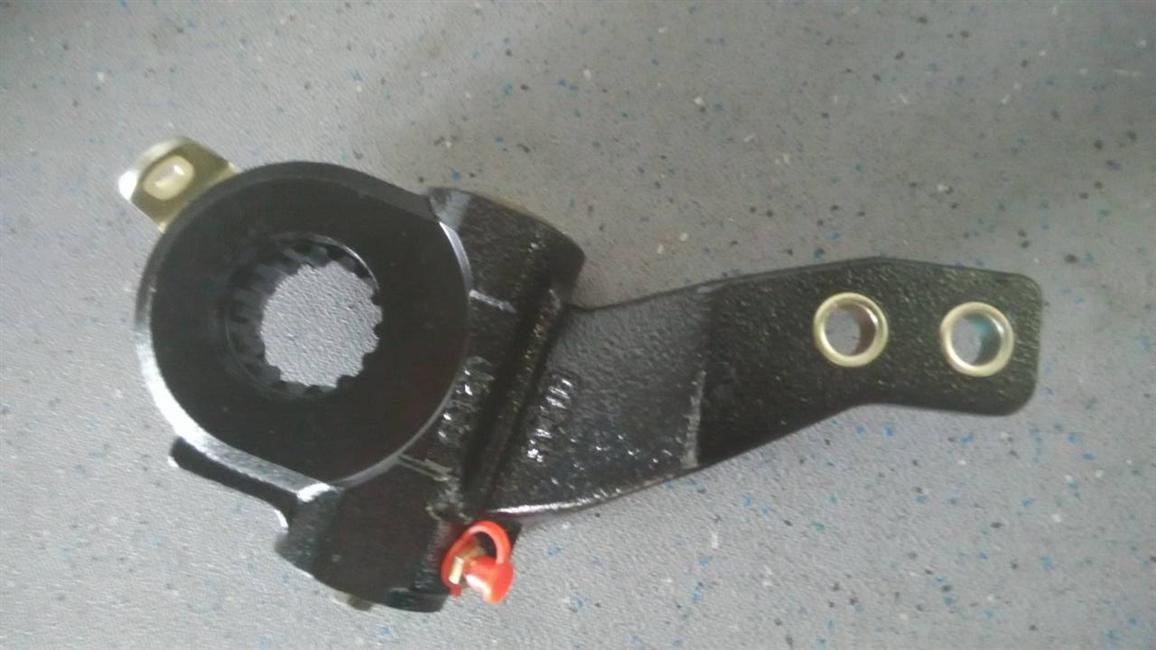 Left brake adjustment arm, HL, 24RS03T-00005