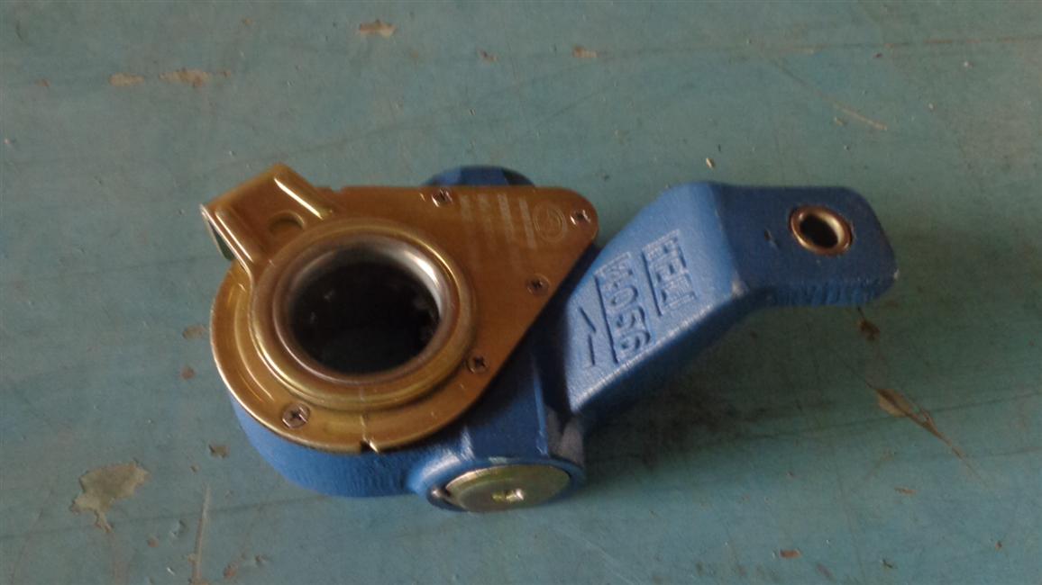 Front right automatic adjustment arm, HL-4056B, 30JS14M-00005-2