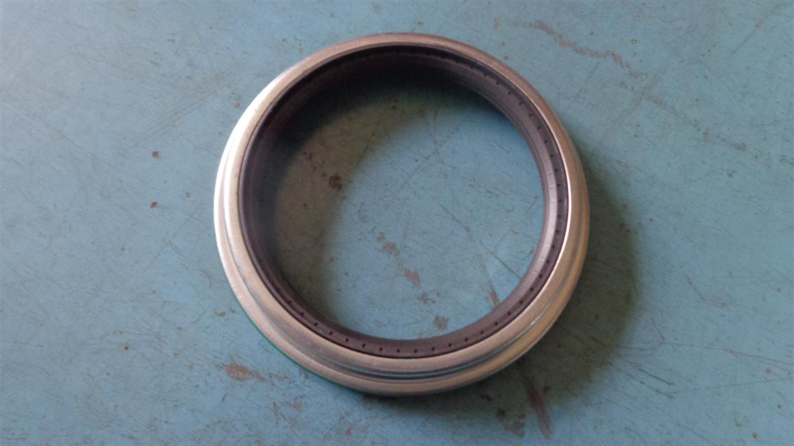 Front wheel hub oil seal, MFS73149AAC002