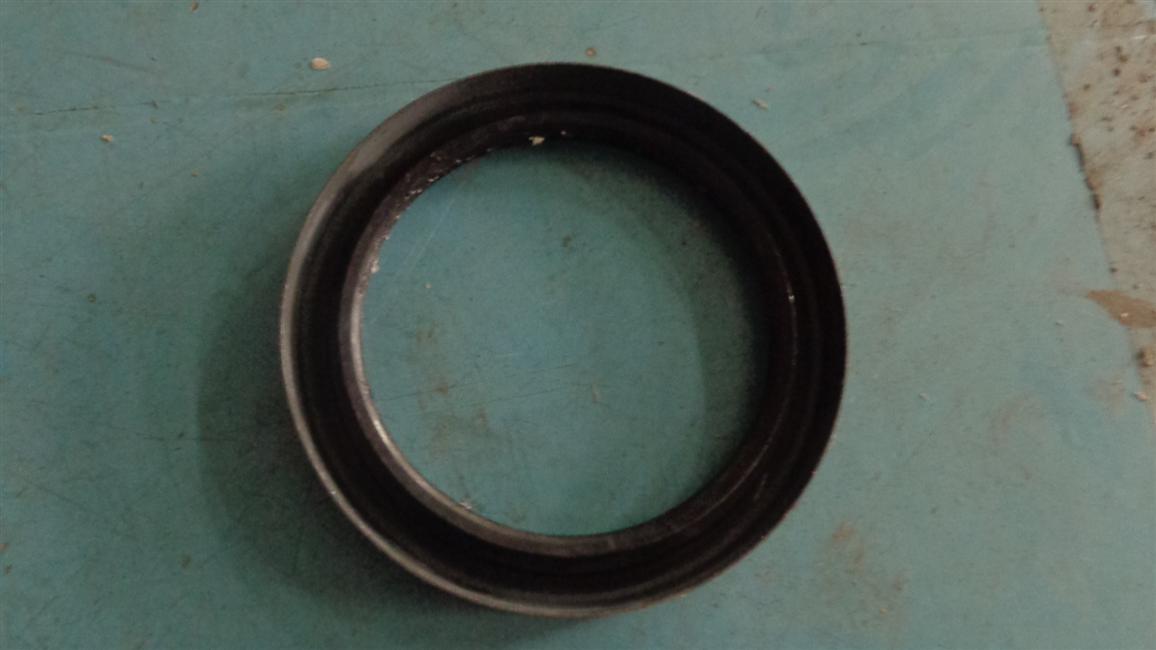 Front axle wheel hub oil seal assembly, 3000005-ZD03M