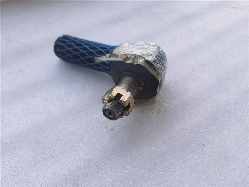 Cross-tie joint assembly (left), HT30B-140Z8-1