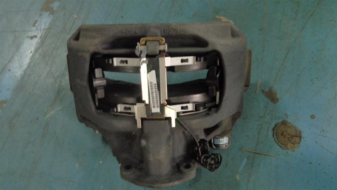 Front right brake caliper assembly, VIE19.5, HT30B-212S2-2