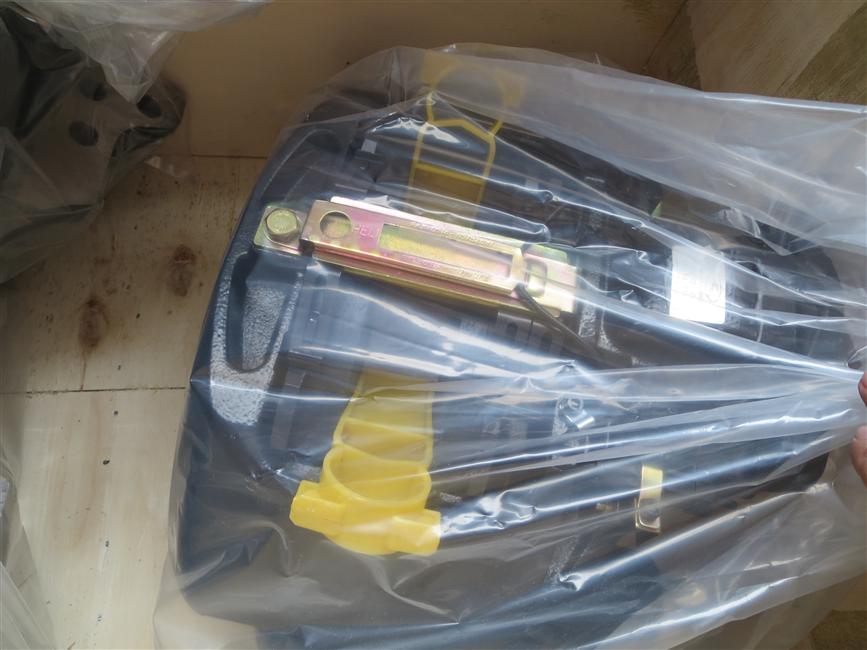 Left disc brake assembly, HL19.5, 3000005-FQ07J-1