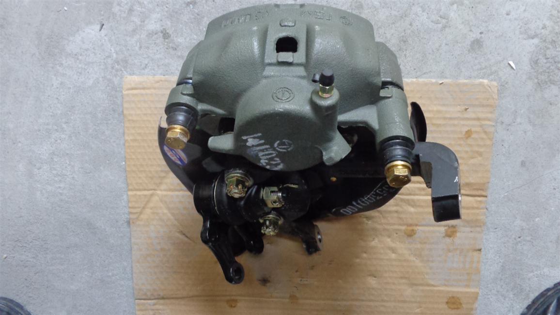 Left disc brake and steering joint assembly, non-ABS, CRRC-1