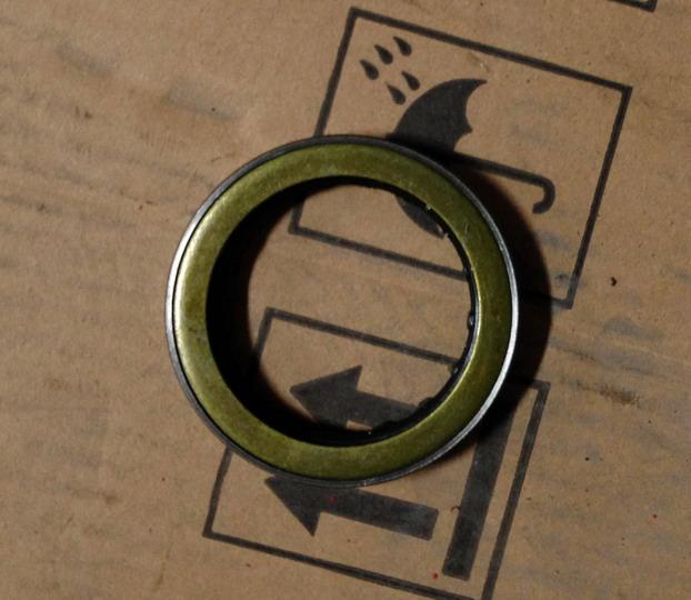 Front wheel hub oil seal, CRRC, KS