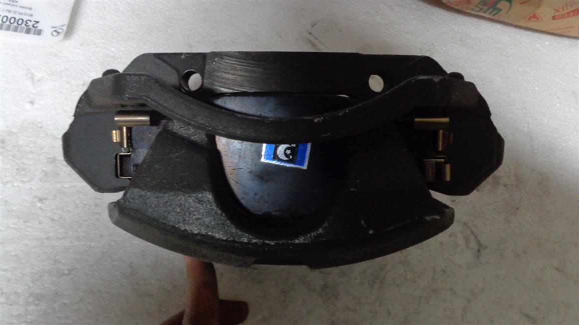 Brake caliper assembly (left), non-ABS, CRRC-5