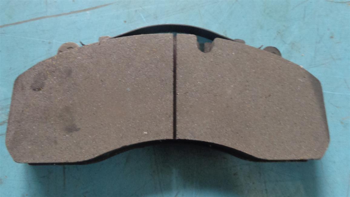 Front disc brake pads, Double Chen Maehashi Yuanfeng 22.5, YF3501DA03A