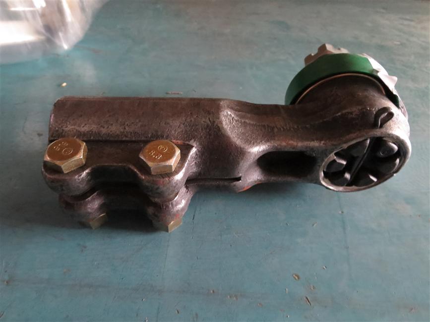 横拉杆左接头带螺栓总成,3000005-ZD02T-1